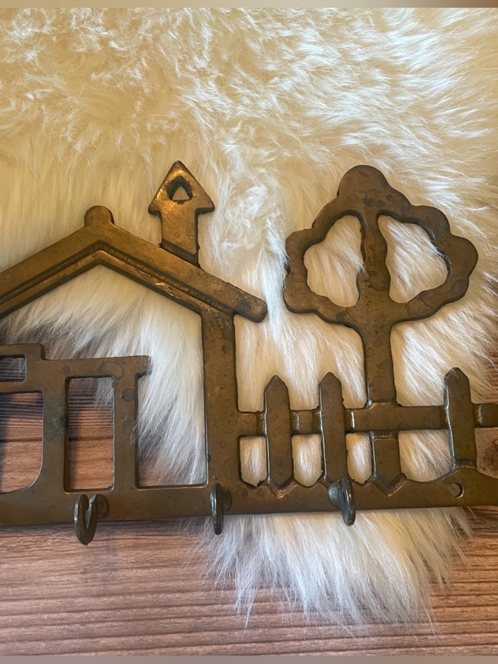 VTG Solid Brass wall-mounted key holder - Picture 3 of 7